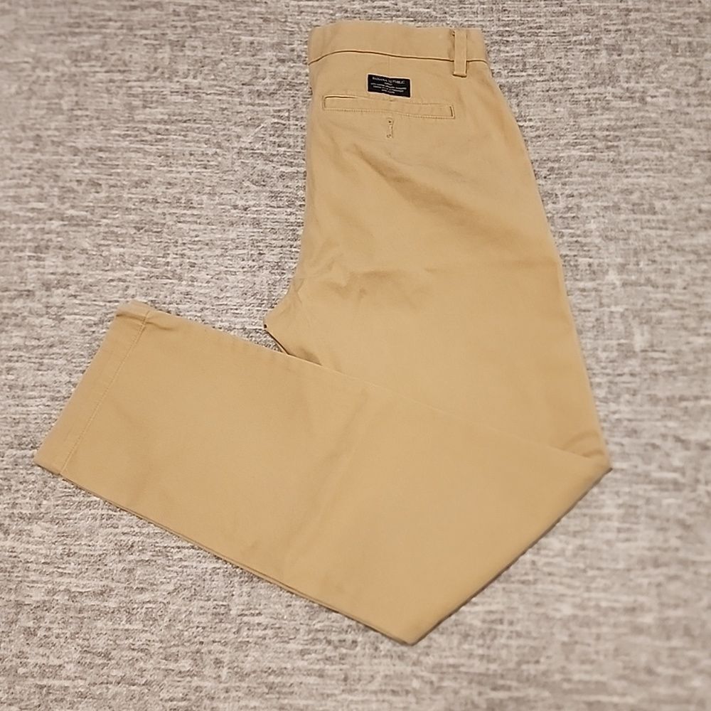 Banana Republic- Emerson Chino 30/32